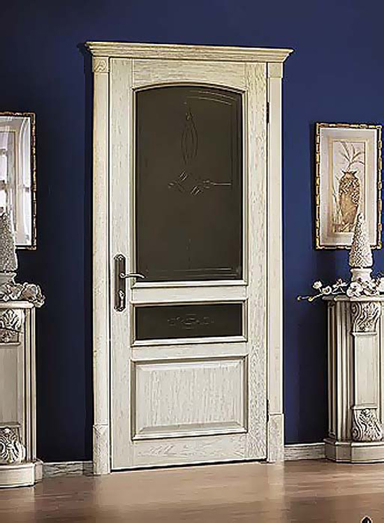 дверь массив дуба Цезарь со стеклом и багетом эмаль молочная рал 9010 патина серебро Дока Двери